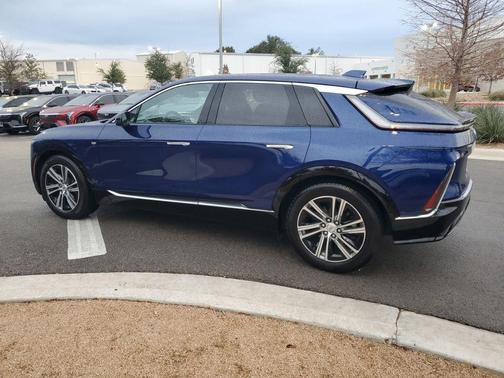 2024 Cadillac LYRIQ Luxury