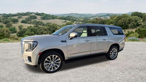 Pearl Beige Metallic 2023 GMC Yukon XL Denali