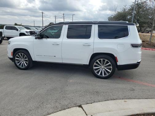 2023 Jeep Grand Wagoneer 4x4