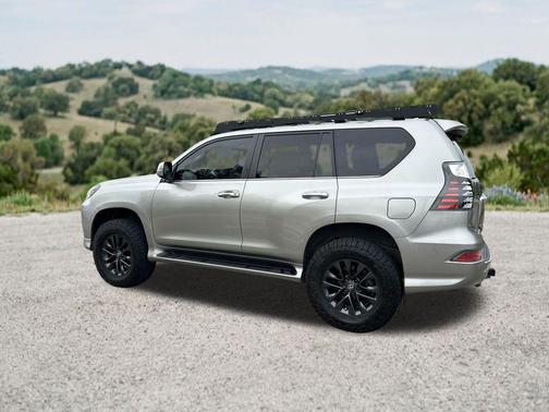Atomic Silver 2022 Lexus GX 460 Premium