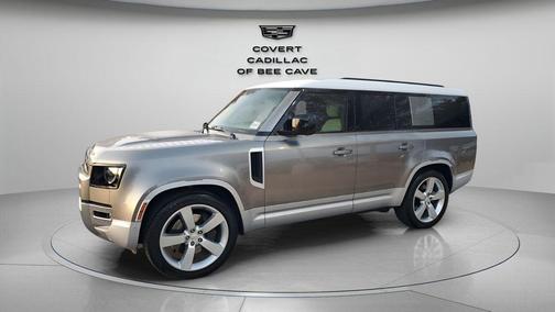 2023 Land Rover Defender 130 SE