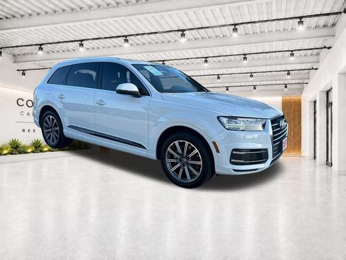 Glacier White 2017 Audi Q7 2.0T Premium