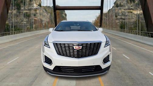 Crystal White Tricoat 2026 Cadillac XT5 Premium Luxury