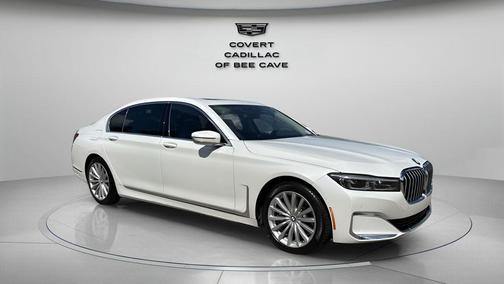 2020 BMW 740 740i
