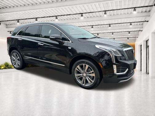 Stellar Black Metallic 2026 Cadillac XT5 Premium Luxury