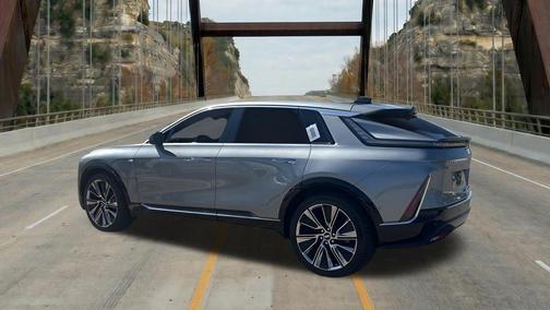 Argent Silver Metallic 2026 Cadillac LYRIQ Signature Luxury