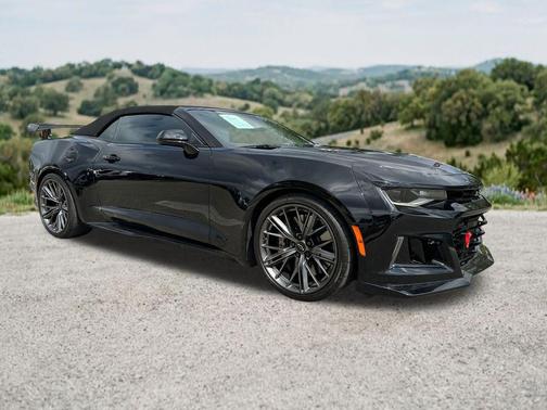 Black 2023 Chevrolet Camaro ZL1