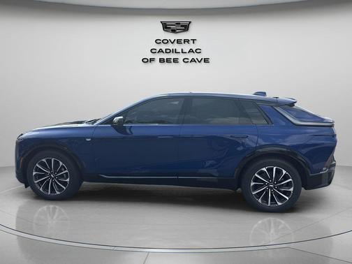 2025 Cadillac LYRIQ Sport