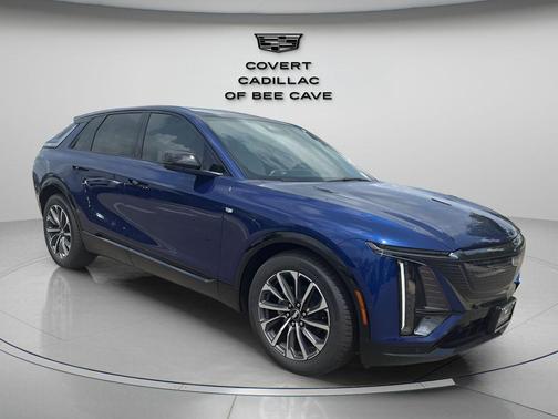 2025 Cadillac LYRIQ Sport