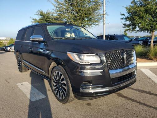 2023 Lincoln Navigator Black Label
