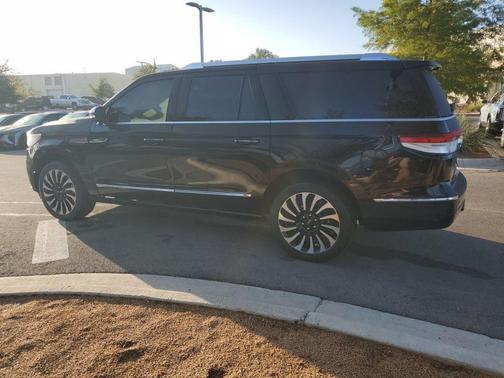 2023 Lincoln Navigator Black Label