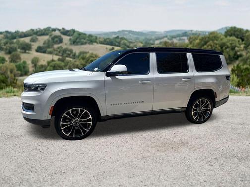 Bright White Clearcoat 2022 Jeep Grand Wagoneer Series III 4x4
