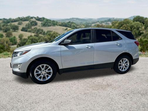 Silver Ice Metallic 2020 Chevrolet Equinox LS