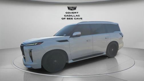 2025 INFINITI QX80 Luxe