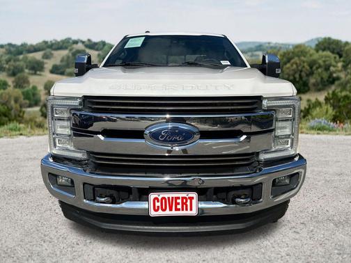 White Platinum Clearcoat Metallic 2018 Ford F-250 King Ranch