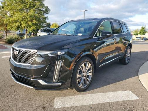 2025 Cadillac XT6 Premium Luxury FWD