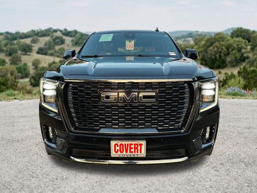 Onyx Black 2023 GMC Yukon XL Denali Ultimate