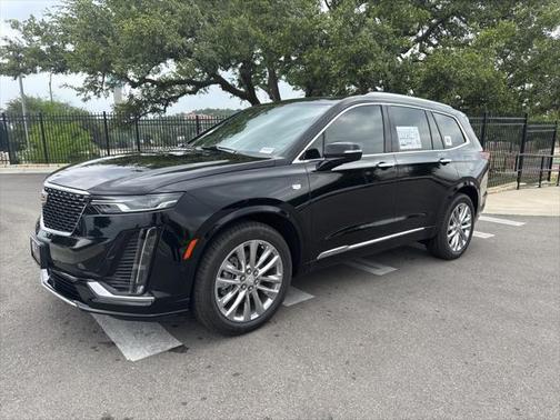 2025 Cadillac XT6 Premium Luxury FWD