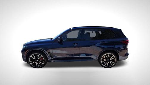 2024 BMW X5 M60i