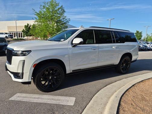 Crystal White Tricoat 2023 Cadillac Escalade ESV Sport Platinum