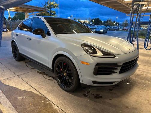 2021 Porsche Cayenne S