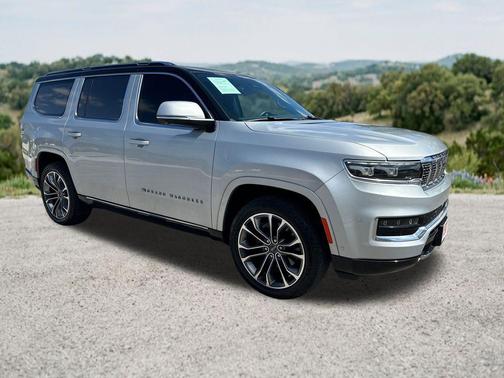 Silver Zynith 2022 Jeep Grand Wagoneer Series III 4x4
