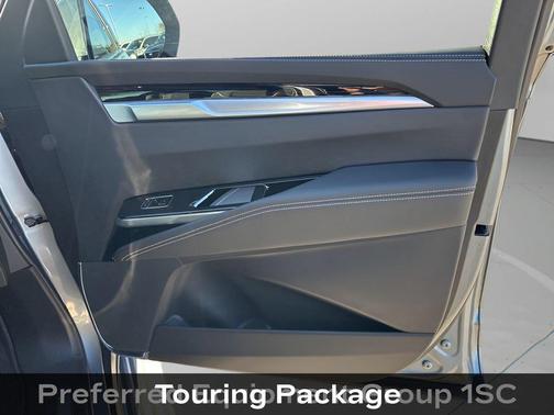 Argent Silver Metallic 2026 Cadillac Escalade Sport