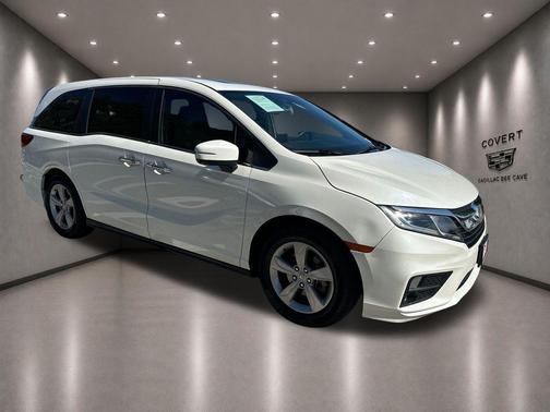 White Diamond Pearl 2019 Honda Odyssey EX-L
