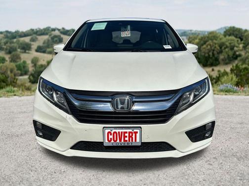 White Diamond Pearl 2019 Honda Odyssey EX-L