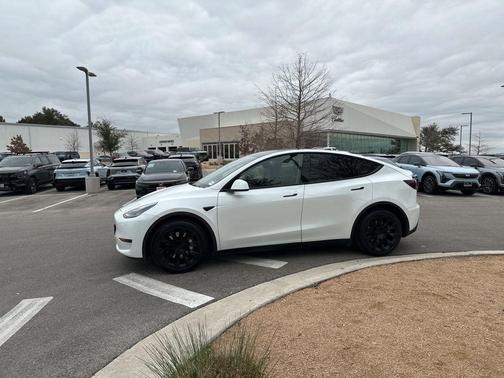 2021 Tesla Model Y Long Range Dual Motor All-Wheel Drive