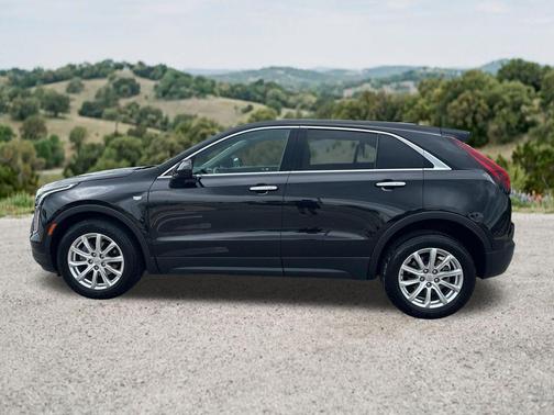 Stellar Black Metallic 2023 Cadillac XT4 Luxury
