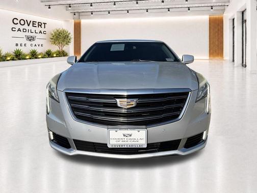 Radiant Silver Metallic 2019 Cadillac XTS Luxury
