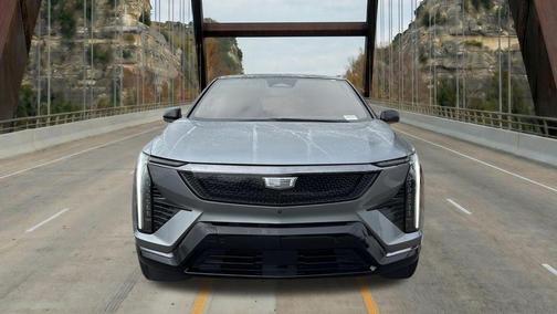 Argent Silver Metallic 2026 Cadillac OPTIQ Sport