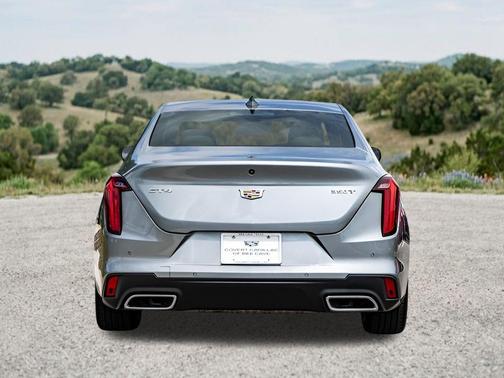 Argent Silver Metallic 2023 Cadillac CT4 Luxury