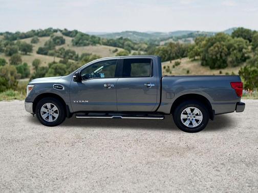 Gun Metallic 2017 Nissan Titan SV