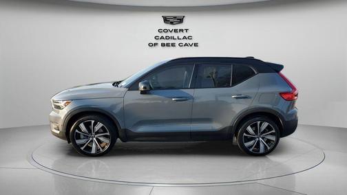 2022 Volvo XC40 Recharge Pure Electric P8 Twin Plus