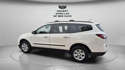 White 2015 Chevrolet Traverse LS