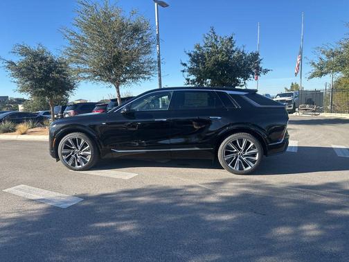 2026 Cadillac LYRIQ Signature Luxury