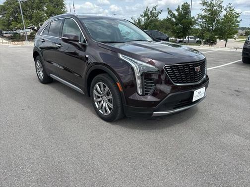2021 Cadillac XT4 Premium Luxury