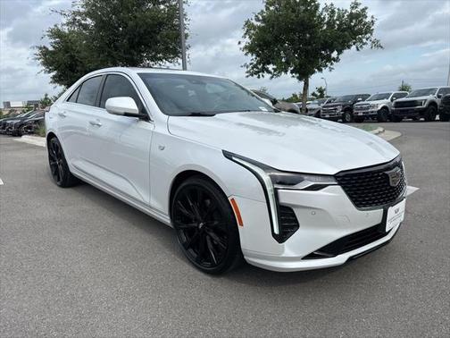 2023 Cadillac CT4 Premium Luxury