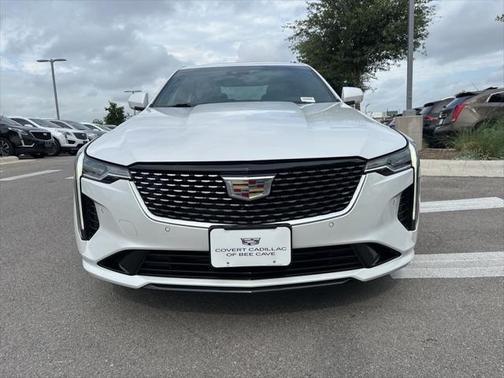 2023 Cadillac CT4 Premium Luxury