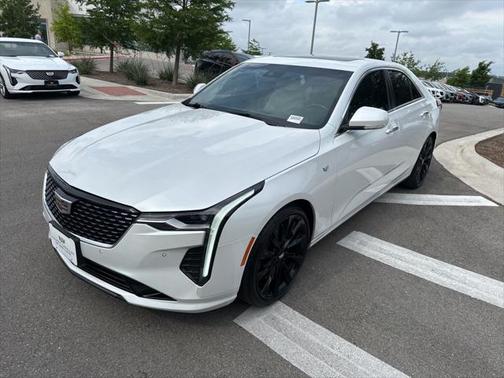 2023 Cadillac CT4 Premium Luxury