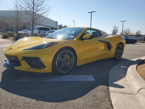 2025 Chevrolet Corvette Stingray w/3LT