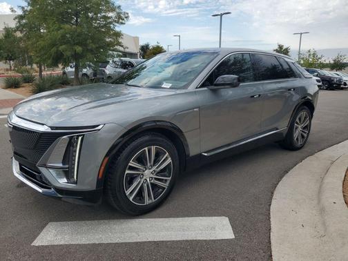 2024 Cadillac LYRIQ Luxury