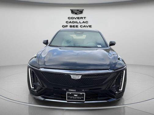 2025 Cadillac LYRIQ Sport