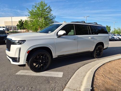 Crystal White Tricoat 2023 Cadillac Escalade ESV Sport Platinum