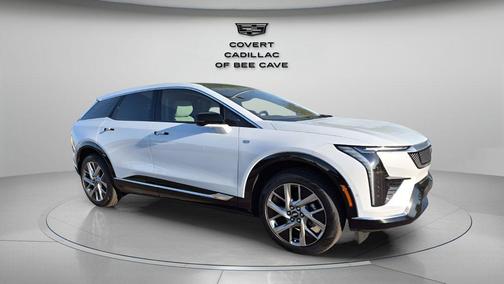 Vibrant White Tricoat 2026 Cadillac OPTIQ Luxury