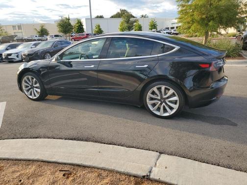 2019 Tesla Model 3 Long Range