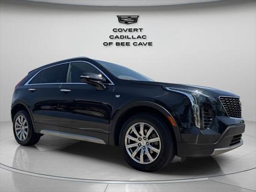 2022 Cadillac XT4 Premium Luxury