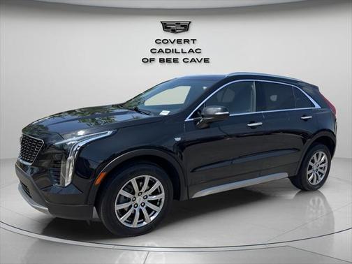 2022 Cadillac XT4 Premium Luxury